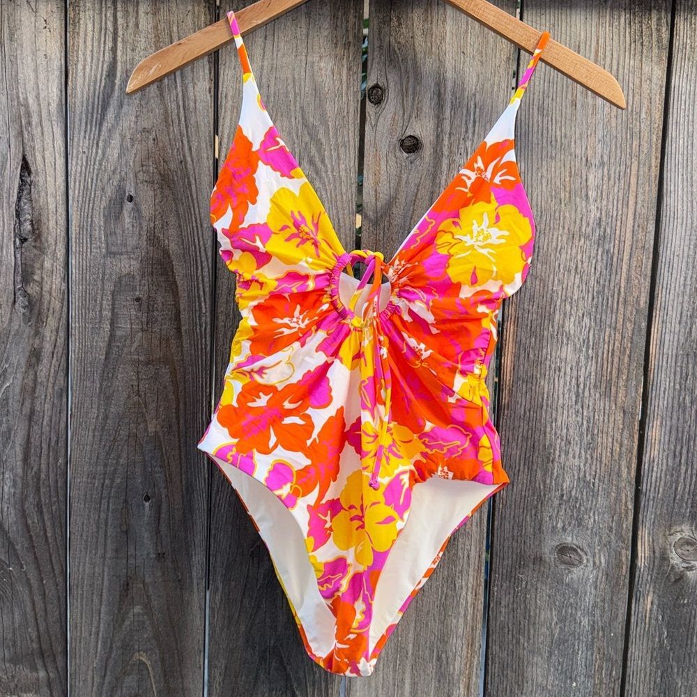 l*space Pink Orange Yellow Floral One-Piece Swimsuit - Picture 4 of 6